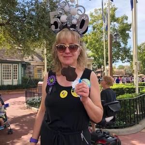 Meet your Posher, Joanne